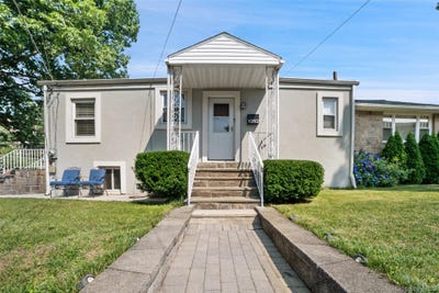 /international/us/1090-midland-avenue-bronxville-ny-110109304273/