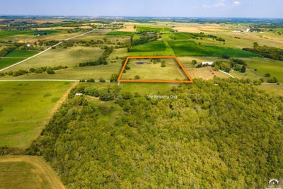 /international/us/134-n-1150-road-berryton-ks-110103673265/