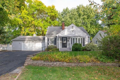 /international/us/2724-france-avenue-n-robbinsdale-mn-110110366152/