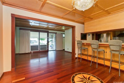 /international/us/98-879-b-kaonohi-street-aiea-hi-110103360366/