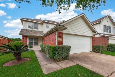 /international/us/14311-brunswick-point-lane-houston-tx-110107463886/