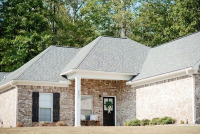 /international/us/2036-pebble-creek-loop-oxford-ms-110119944588/