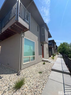 /international/us/760-bluffs-court-lot-101-reno-nv-110107651836/
