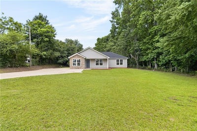 /international/us/1048-lee-rd-295-smiths-station-al-110107932960/