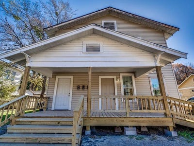 /international/us/1221-w-2nd-avenue-corsicana-tx-110107980796/