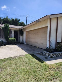 /international/us/5382-christal-garden-grove-ca-110108143721/