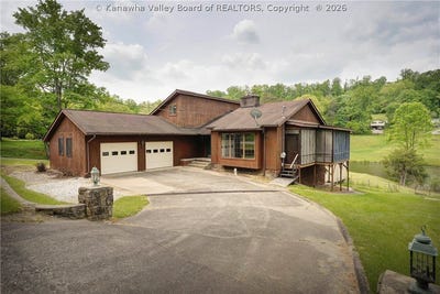 /international/us/274-pioneer-lane-charleston-wv-110107853497/