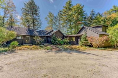 /international/us/156-mooney-point-road-holderness-nh-110108549673/