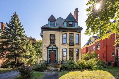 /international/us/447-linwood-avenue-buffalo-ny-110120772525/
