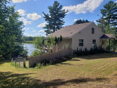 /international/us/23403-busch-road-clam-lake-wi-110100898633/
