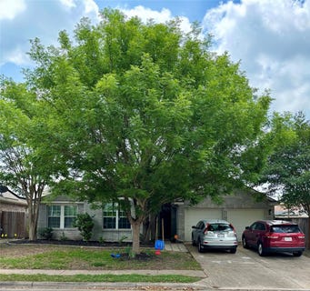 /international/us/13620-glen-mark-dr-manor-tx-110107894600/