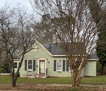 /international/us/301-magazine-street-abbeville-sc-110104543310/