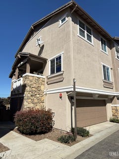 /international/us/3037-cole-grade-drive-santee-ca-110106448426/