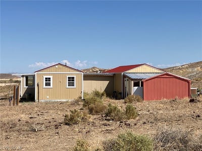 /international/us/1208-broadway-goldfield-nv-110107348677/