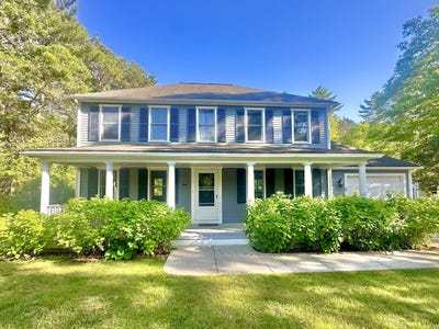 /international/us/744-old-barnstable-road-mashpee-ma-110108568123/
