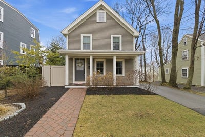 /international/us/847-massachusetts-ave-lexington-ma-110106697011/