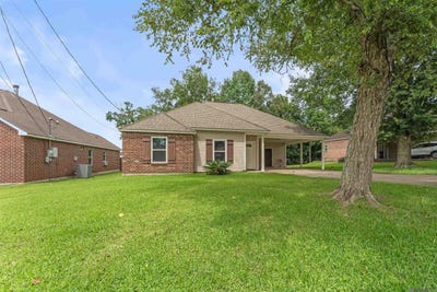 /international/us/18606-perkins-oak-rd-prairieville-la-110108567205/
