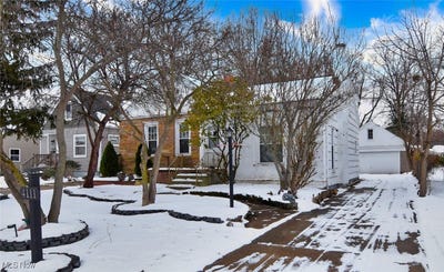 /international/us/4111-w-220th-street-fairview-park-oh-110104016750/