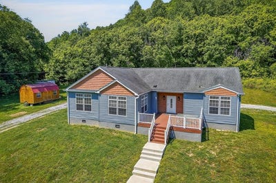 /international/us/16062-buffalo-valley-rd-buffalo-valley-tn-110108169473/