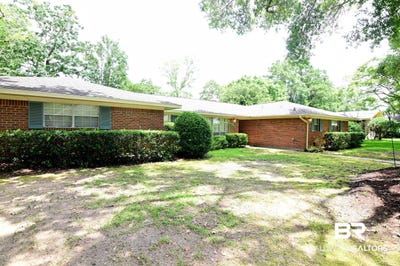 /international/us/69-paddock-dr-fairhope-al-110119493577/