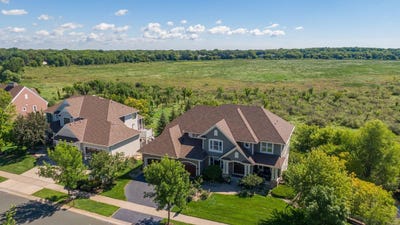 /international/us/4544-bluebell-trail-n-medina-mn-110109806773/
