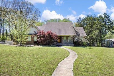 /international/us/285-county-road-3468-clarksville-ar-110107172954/