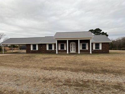 /international/us/5823-pond-creek-road-ozark-ar-110104432678/