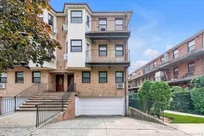 /international/us/151-37-78th-street-howard-beach-ny-110101525994/?lang=en