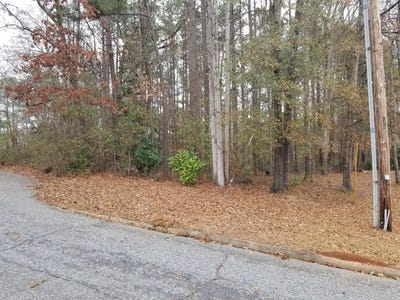 /international/us/crestwood-cir-alexander-city-al-110073886581/