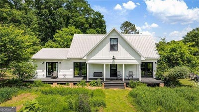 /international/us/10975-hutcheson-ferry-chattahoochee-hills-ga-110100517972/