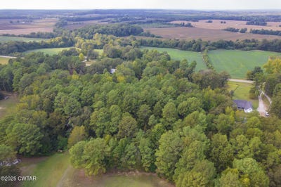 /international/us/2975-state-route-100-w-henderson-tn-110102257879/
