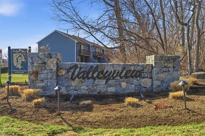 /international/us/200-heroux-boulevard-cumberland-ri-110106933635/
