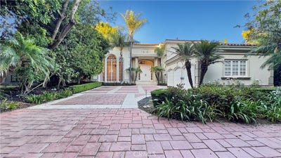 /international/us/710-n-rodeo-drive-beverly-hills-ca-110094095645/