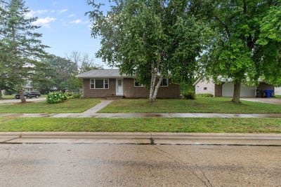 /international/us/1609-thelen-avenue-kaukauna-wi-110101299409/