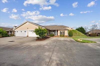 /international/us/1896-summit-house-drive-dalton-ga-110107153785/
