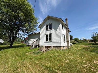 /international/us/1058-campbell-run-rd-wellsboro-pa-110108568387/
