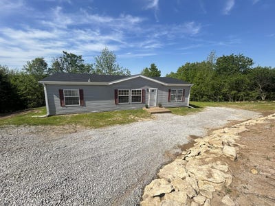 /international/us/2281-state-route-j-franklin-mo-110107795877/