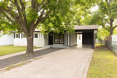 /international/us/22-steele-st-lampasas-tx-110108121830/