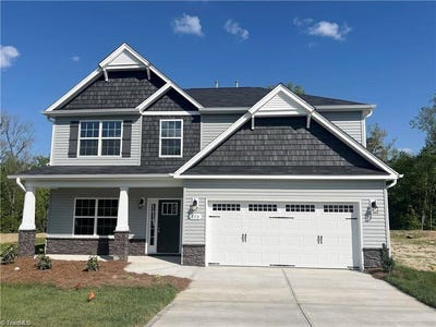 /international/us/573-mahogany-drive-thomasville-nc-110106556763/