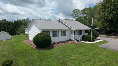 /international/us/564-shuler-hollow-rd-chilhowie-va-110101215165/