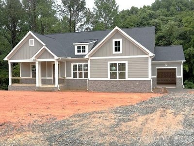 /international/us/183-chaska-loop-troutman-nc-110106987039/