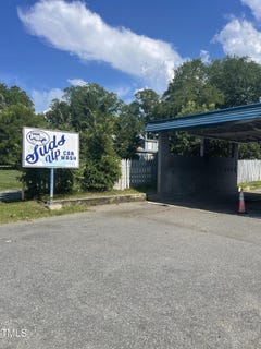 /international/us/124-thompson-street-pittsboro-nc-110100682878/?lang=zh-tw