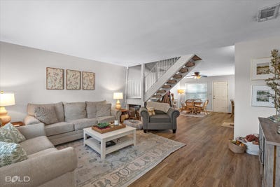 /international/us/10034-artesia-drive-shreveport-la-110105753670/