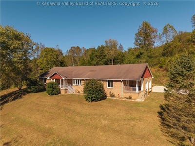 /international/us/1909-garretts-bend-road-alum-creek-wv-110120488443/