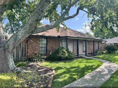 /international/us/40112-ronda-ave-prairieville-la-110099983398/