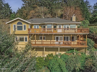 /international/us/407-king-street-yachats-or-110106976014/