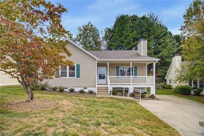 /international/us/956-heatherstone-drive-winston-salem-nc-110120411834/