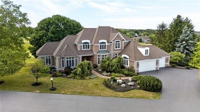 /international/us/20-moraine-point-victor-ny-110109859484/