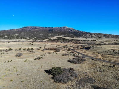 /international/us/h-w-72-cherokee-hills-road-lot-2-3-4-raton-nm-110080619850/