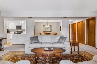 /international/us/3150-glen-oaks-avenue-white-bear-lake-mn-110108336259/